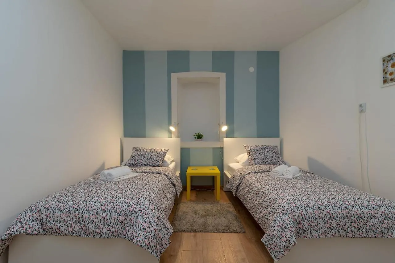 House Polus Villa Trogir 0*,